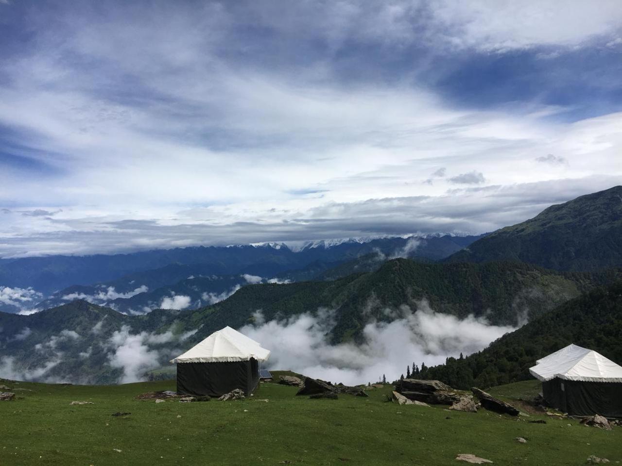 Hotel Heaven Rishīkesh Dış mekan fotoğraf